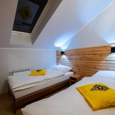 Sloneczny Przystanek Apartment